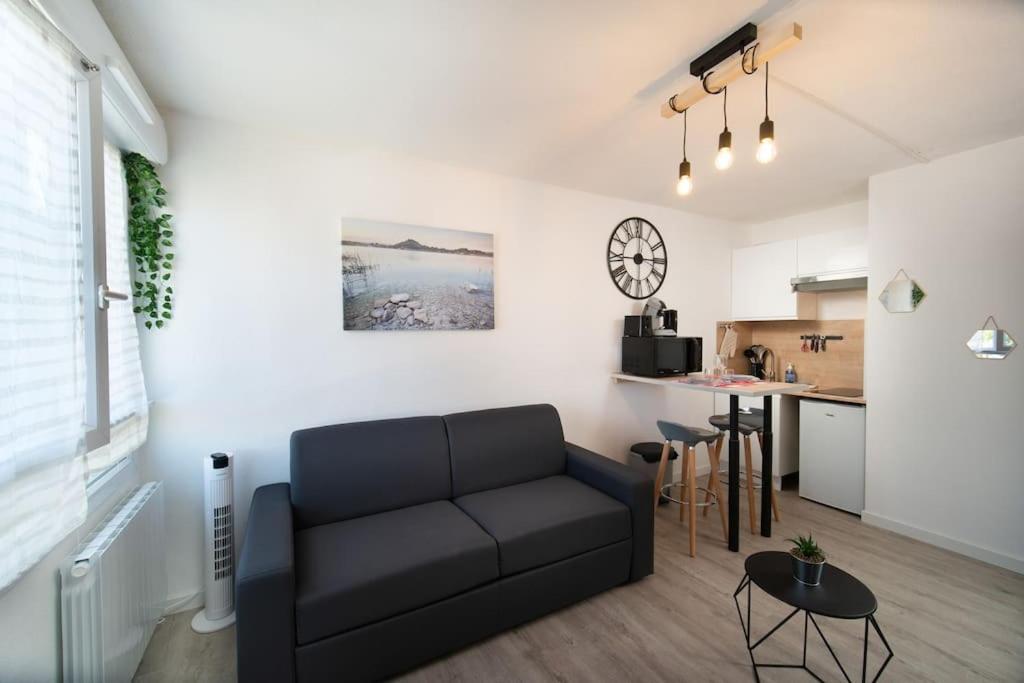 Fully Equipped Apartment St Charles Train Station Marselha Exterior foto
