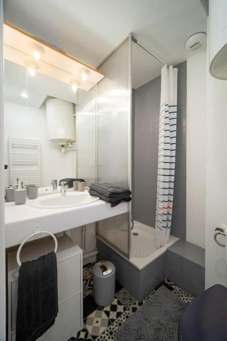 Fully Equipped Apartment St Charles Train Station Marselha Exterior foto